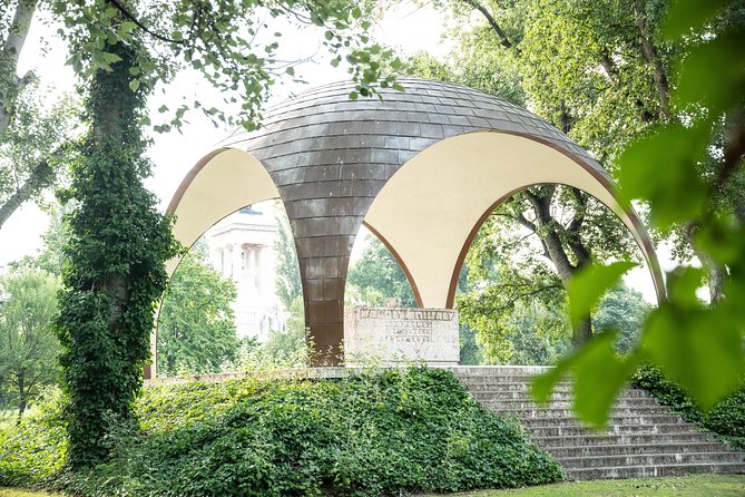 Urban Tour of the Outer Viii District Budapest - Meeting Point Information