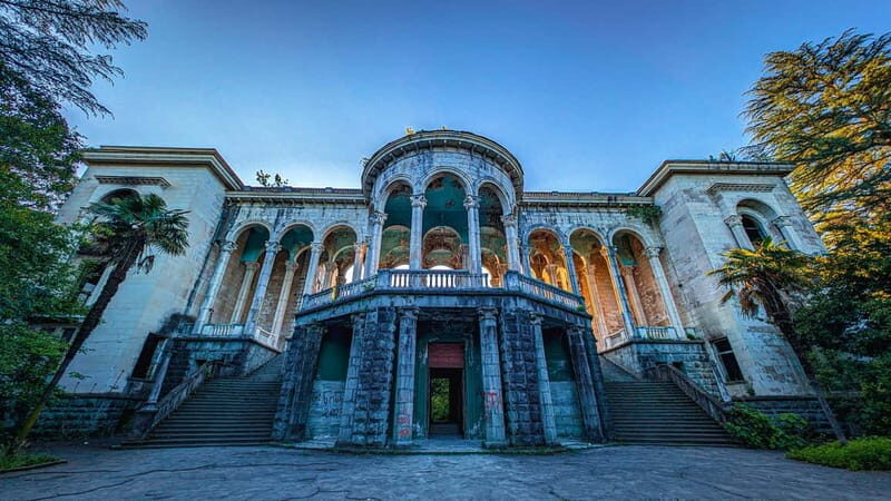 Urbex tour - Abandoned sanatoriums and Aircraft - The Unique Appeal of Abandoned Aircraft