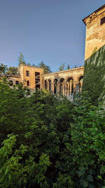 Urbex tour - Abandoned sanatoriums and Aircraft - The Atmosphere and Photography Opportunities