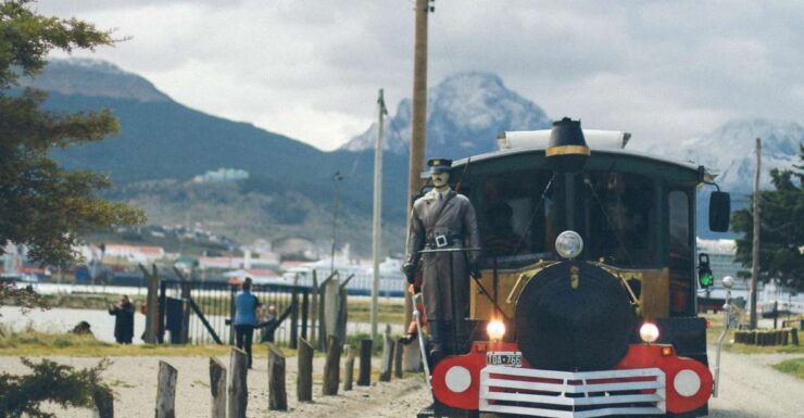 Ushuaia: Panoramic City Train Tour - Experience Highlights