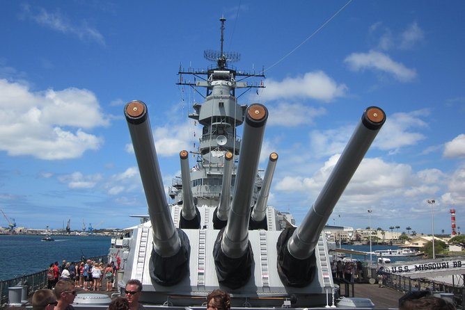 USS Missouri, USS Arizona Memorial, Pearl Harbor From Waikiki  - Honolulu - Feedback and Suggestions for Improvement