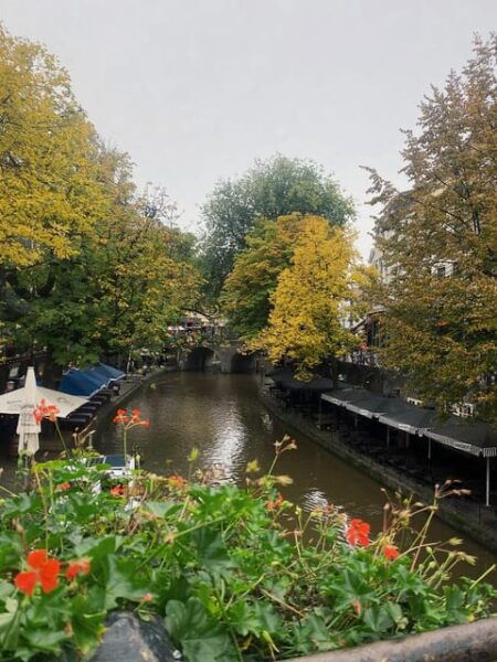 Utrecht: Guided Food Tour - Booking Information