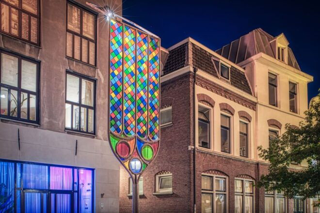Utrecht: Guided Lumen Walking - Full Description of the Tour