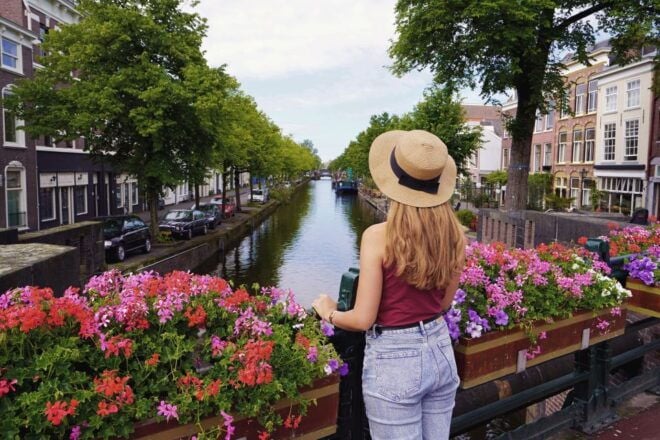Utrecht: Professional Photoshoot at Utrecht Canals - Full Description