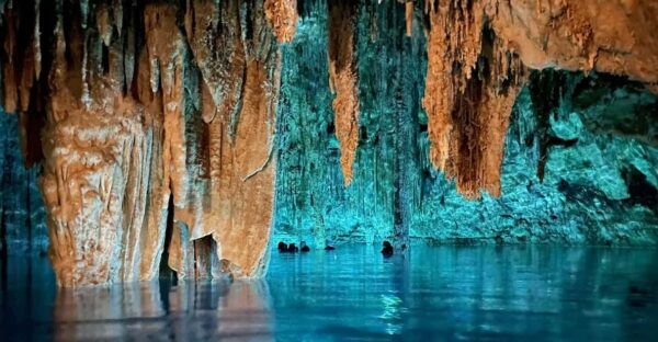 UXMAL + 2 CENOTES & HACIENDA - Hacienda Mucuyche Tour