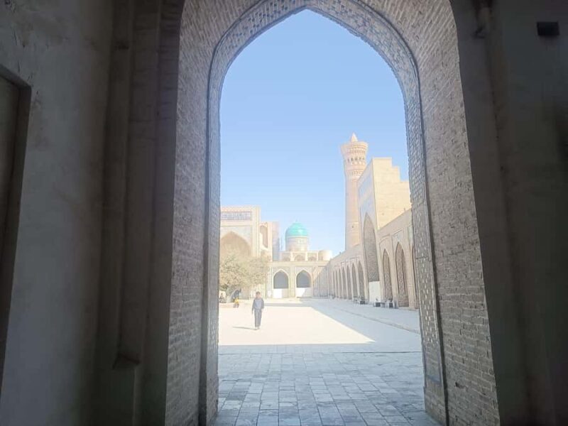 Uzbekistan: Guided Tour to Ancient Towns and Crafts - Deep Dive into the Highlights