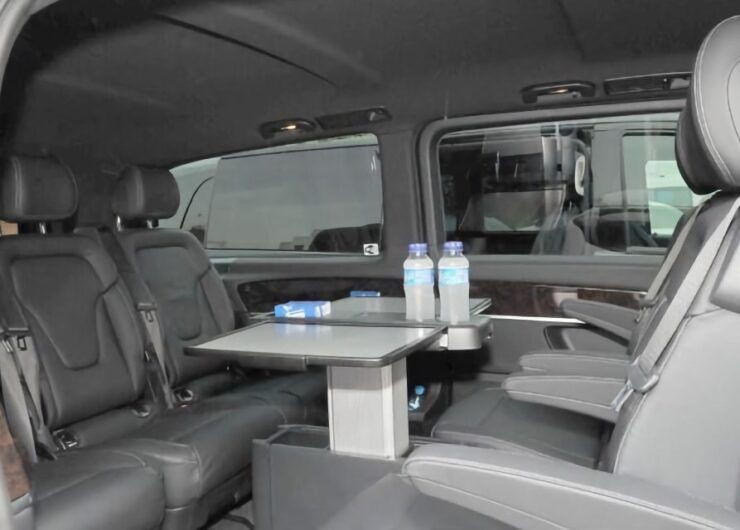 V Class From Mohammed V Airport to Your Hotel Casablanca - Driver Proficiency and Language Options