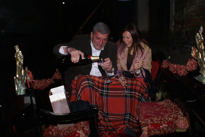 V.I.P Marriage Proposal in Gondola - Gondola Ride