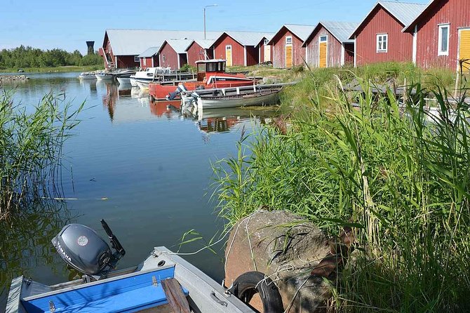 Vaasa Private Transfer From Vaasa City Centre to Vaasa Airport - Pricing and Guarantee