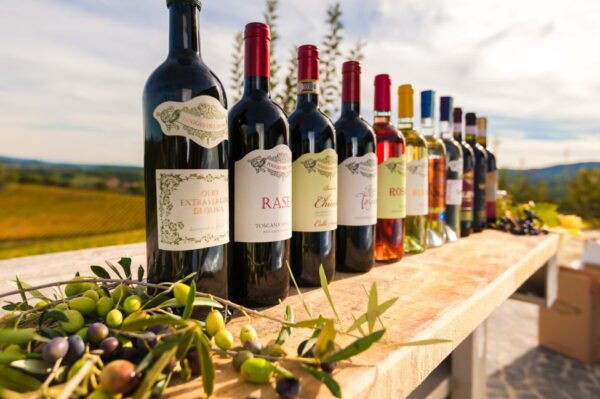 Val DOrcia: Boutique Winery Tour and Wine Tasting - Estate Exploration and Learning Sessions