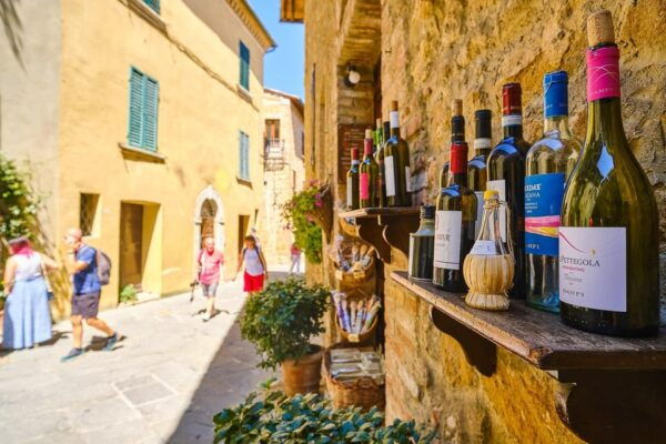 Val DORCIA Tour With Wine Tasting From Florence - What to Bring