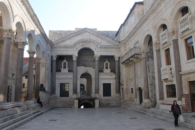 “Valar Morghulis“ Tour Game of Thrones Tour Split and Klis Fortress - Pickup