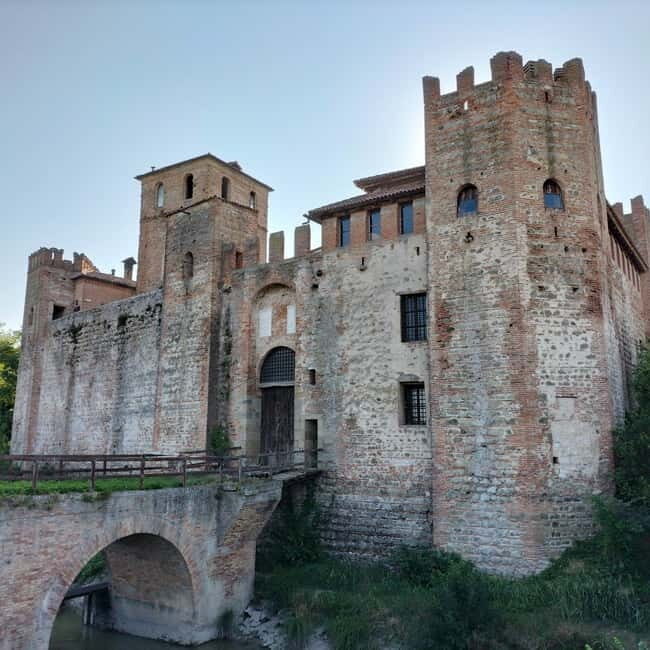 Valbona: Castello DI Valbona Visit - Who Will Love This Tour?
