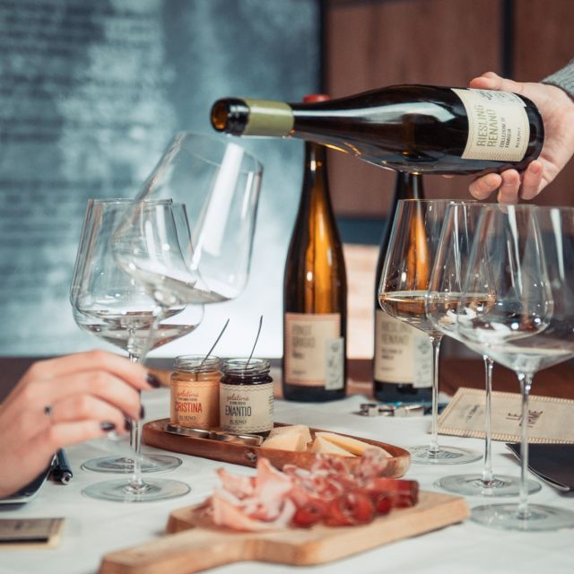 Valdadige: Roeno Guided Tour and Wine Tasting - Tour Highlights