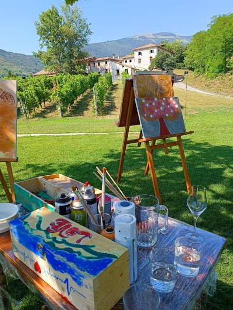 Valdobbiadene: Art and Wine-Painting Session in the Vineyard - Price and Duration