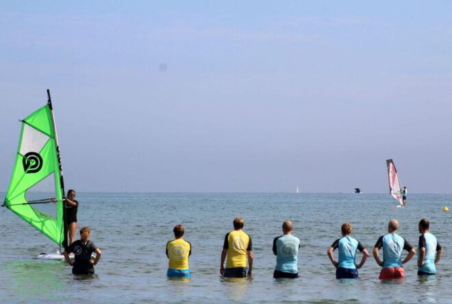 Valencia: 2-Hour Windsurfing Class - Experience Highlights