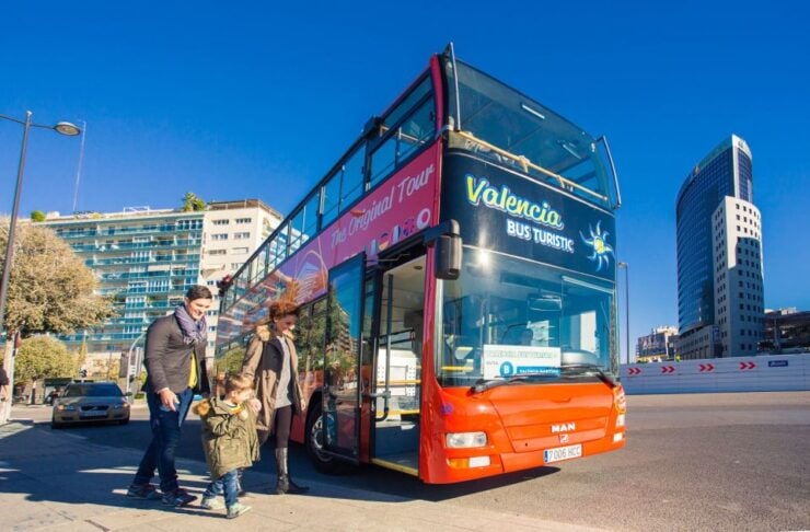 Valencia: 24 or 48-Hour Hop-on Hop-off Bus Ticket - Reviews and Ratings