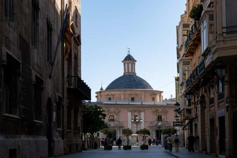 Valencia: a cool alternative walking tour through the El Carmen neighborhood - Final Word