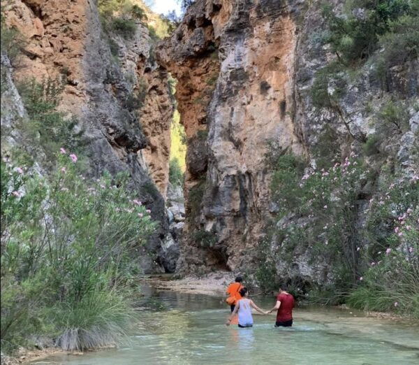 Valencia: Amazing River Route by the Friar River Canyon - Meeting Point