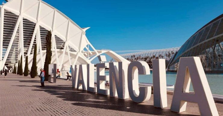 Valencia: an E-Bike Odyssey From Old Town to Sandy Shores - Tour Experience