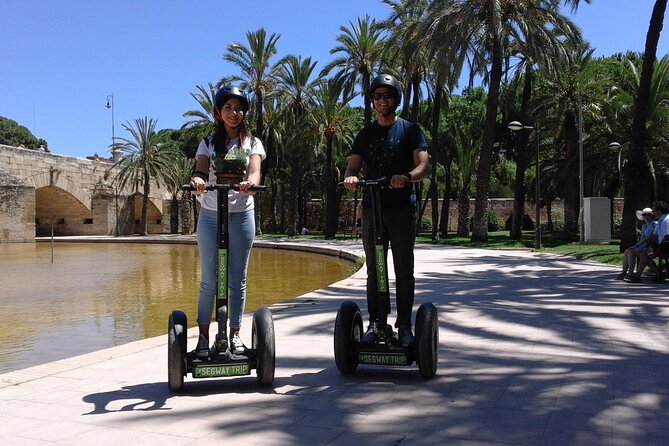 Valencia Arts and Nature Segway Tour 2hs - Benefits of a Small Group Tour