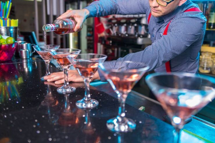 Valencia: Bar-Hopping With Free Shots and a Welcome Cocktail - Experience Highlights