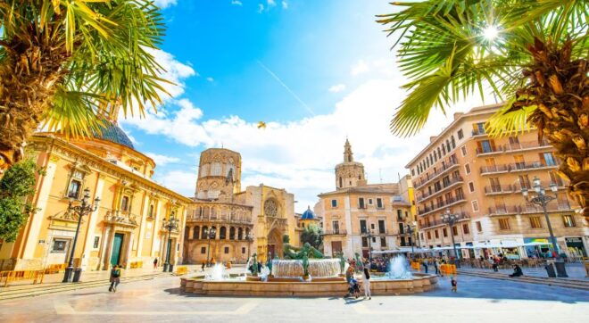 Valencia: Between Two Gates Self-Guided Smartphone Tour - Inclusions