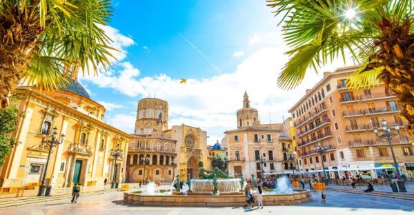 Valencia: Between Two Gates Self-Guided Smartphone Tour - The Sum Up