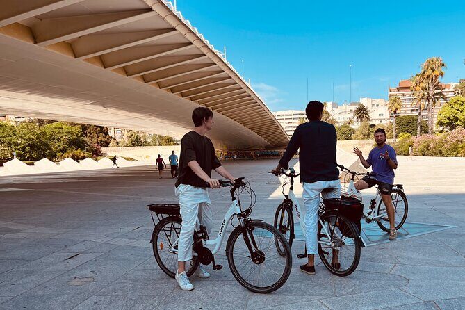Valencia Bike Tour: Explore the City with a Local Guide - Authenticity & Traveler Insights
