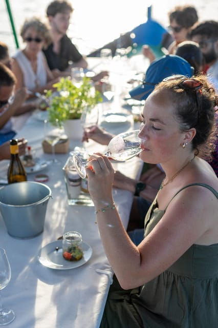 Valencia: Boat Ride With Valencian Wine Tasting & Tapas - Traveler Reviews and Testimonials