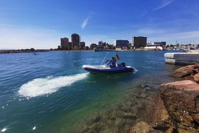 Valencia Boat Without License and Entrance to Beach Club Piscina - The Sum Up