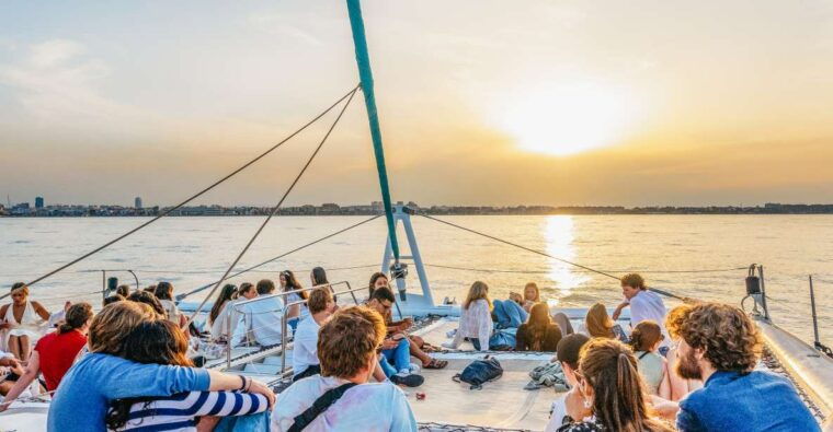 Valencia: Catamaran Cruise With Sunset Option - Crew and Amenities