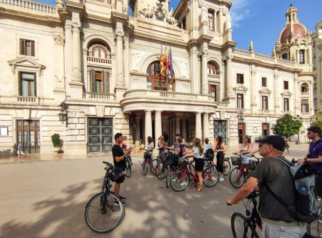 Valencia: City Highlights Guided Bike Tour - Limitations and Reviews