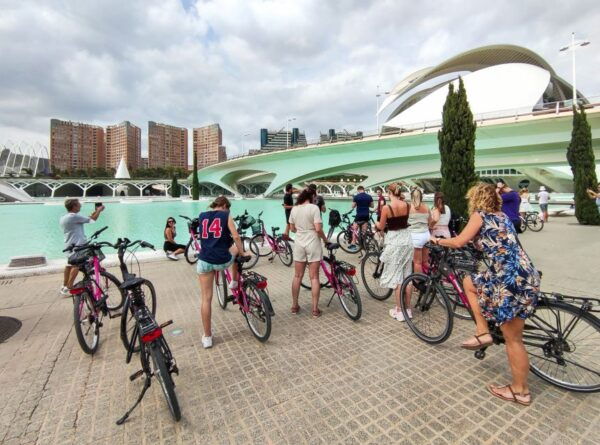 Valencia: City Highlights Guided Bike Tour - Common Questions