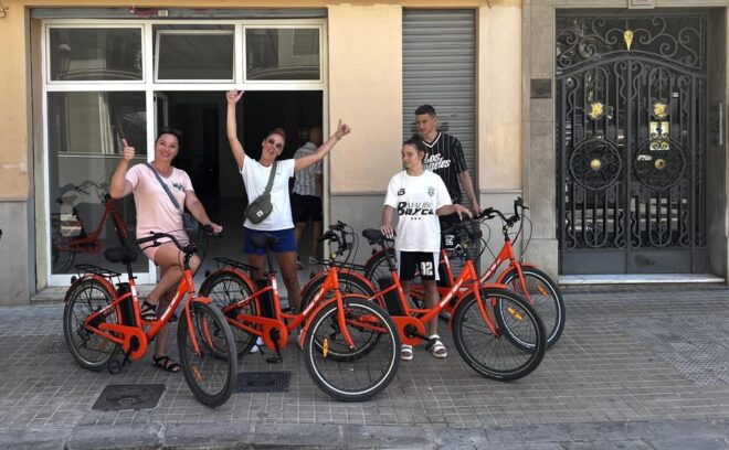 Valencia: City Highlights in a Guided E-Bike Tour - Tour Itinerary