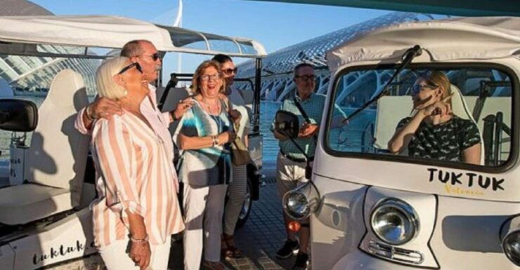 Valencia: Complete Tuk-Tuk Tour Around the City - Tour Details