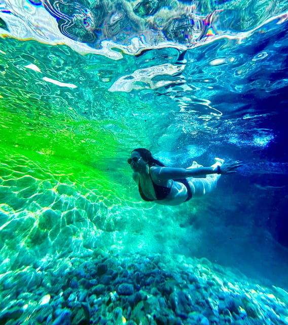 Valencia: Day Trip Exploring Waterfalls, Springs and Caves. - Multilingual Guide Available
