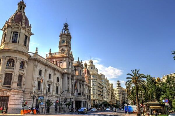 Valencia: First Discovery Walk and Reading Walking Tour - Frequently Asked Questions