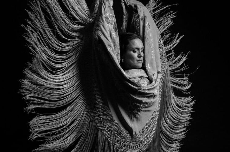 Valencia: Flamenco Show TEATRE TABLAO FLAMENCO in Teatro Talia - Artistic Experience