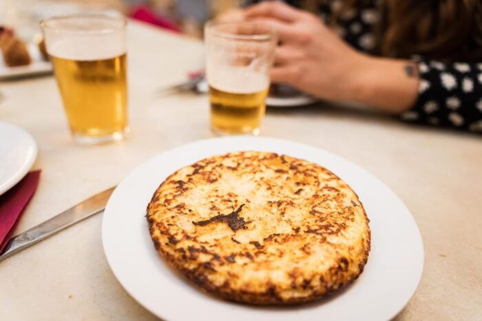 Valencia Food Tour With Tapas & Drinks With a Local - Esgarraet