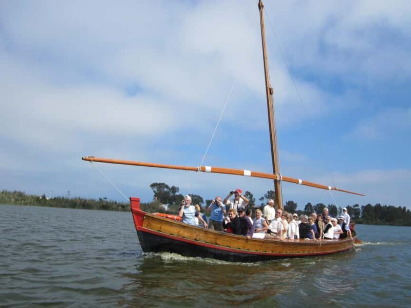 Valencia: Guided Lake Albufera Boat Ride and Barraca Tour - An In-Depth Look at the Lake Albufera Guided Tour
