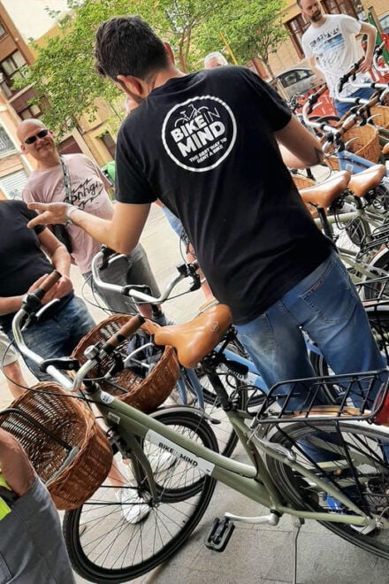 Valencia: Highlights City Tour by Bike With Local Guide - Cancellation Policy