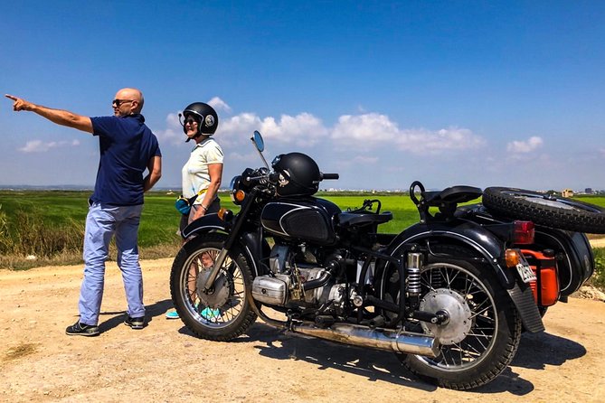 Valencia Highlights on a Vintage Sidecar - Ride Along the Scenic Beaches