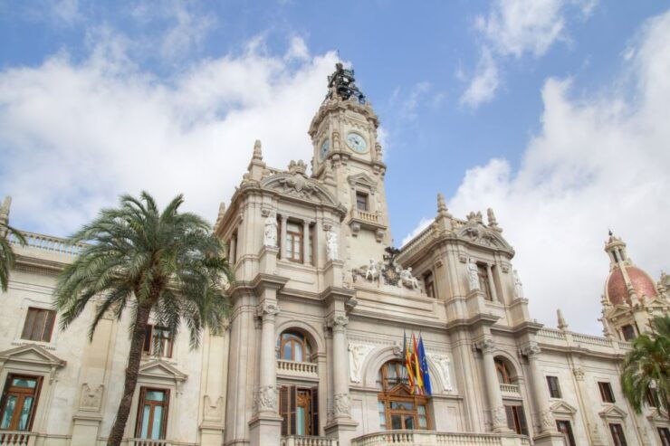 Valencia: Highlights Self-Guided Scavenger Hunt & Tour - Activity Details