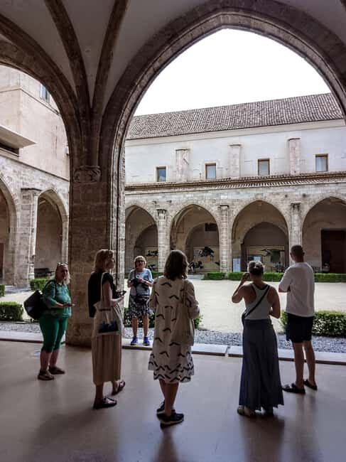 Valencia: Historic Center Guided Bike Tour - A Deep Dive into the Valencia Historic Center Bike Tour