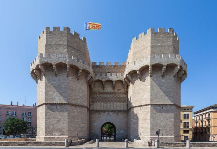 Valencia: History Walking Tour in the El Carmen District - Uncovering 2,000 Years of History