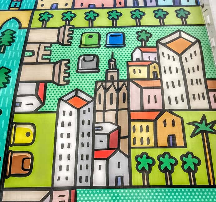 Valencia: House Hunting Guided Bike Tour - Starting Point and First Impressions