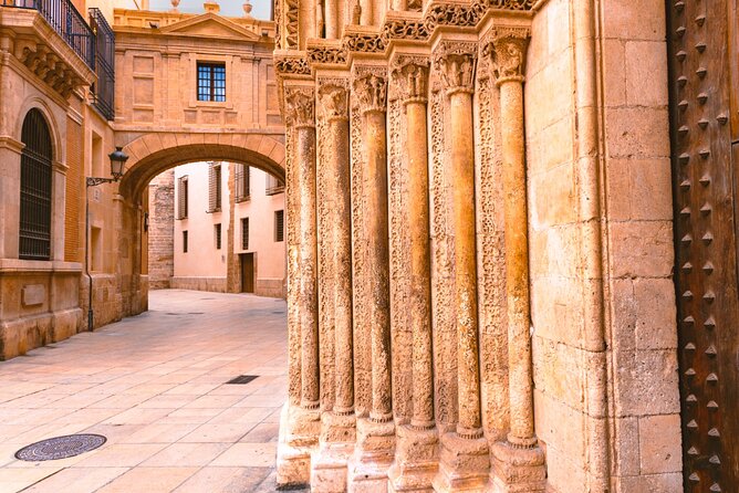 Valencia Iconic Sights Scavenger Hunt - Tour Accessibility and Inclusions