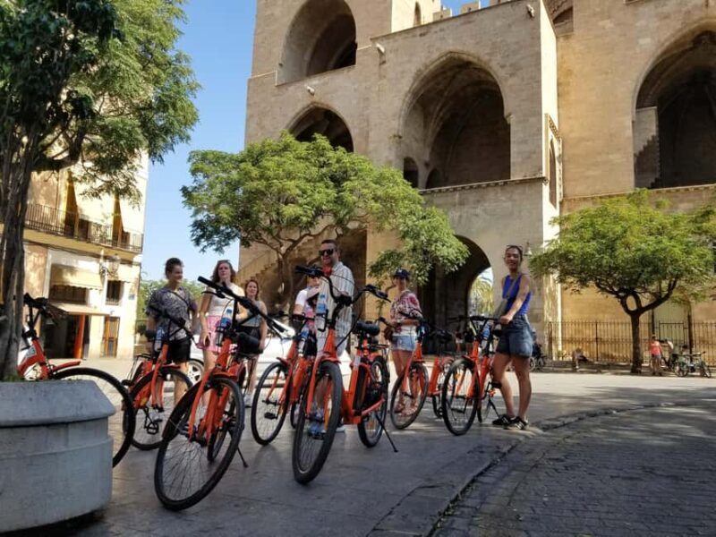 Valencia: Immersive Bike & E-Bike Storytelling Tour & Photos - Why Choose This Tour?