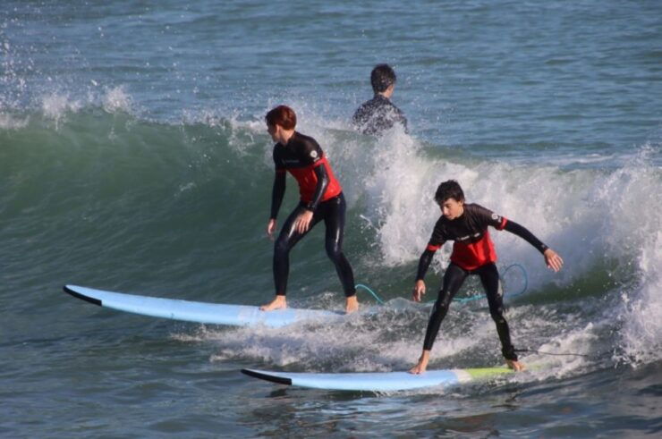 Valencia: Malvarrosa Beach Beginner Surf Class - Pricing